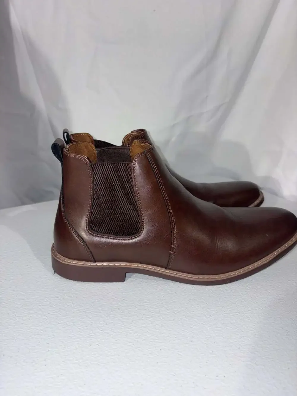 Deer Stags Router Men's Memory Foam Chelsea Boots